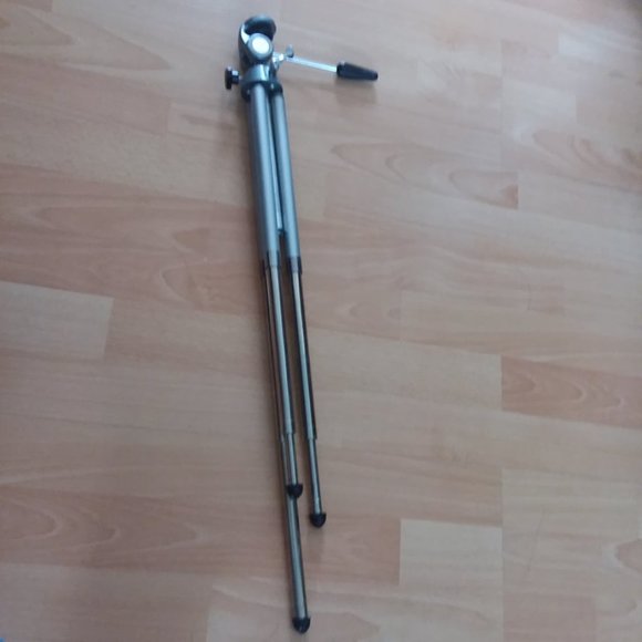 Vintage Topman E8 Camera Tripod - Picture 5 of 8